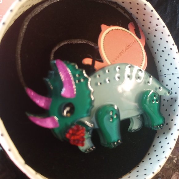 NIB Cera All Grown Up Erstwilder Brooch - Picture 5 of 8